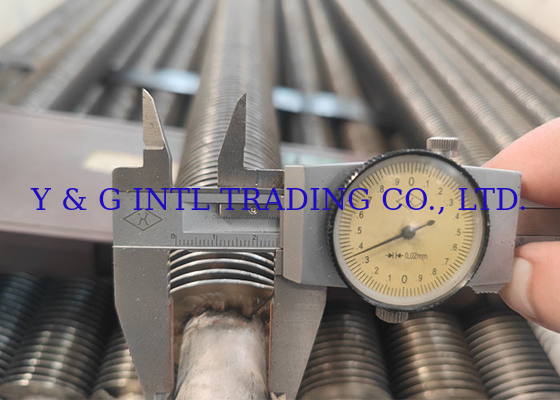 HF Round Fin Tube dengan Flared End Treatment Perak / Hitam Stainless Steel Stud Dia 12.7mm/15.88mm