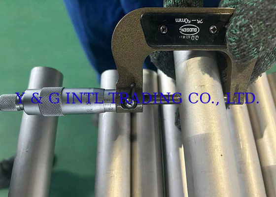 Tabung Titanium tanpa jahitan Tersedia dalam Gr1 dan Gr3 Standar ASTM B338